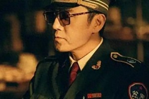 《借命而生》揭露现实：狱警与逃犯20年较量直击生活痛点